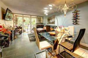 9250 Fontainebleau Blvd, Miami, FL 33172, Sold 02/26/20
