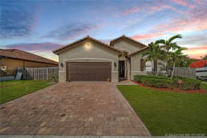 28302 SW 128th Pl, Homestead, FL 33033, Sold 02/18/20