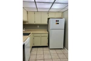 8625 NW 8th St, Miami, FL 33126, Sold 01/03/20