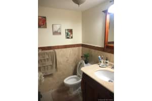 9725 Fontainebleau Blvd A111, Miami, FL 33172, Sold 12/18/19