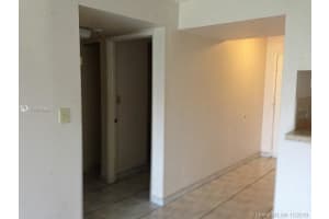 10315 NW 9th St Cir, Miami, FL 33172, Sold 09/09/20