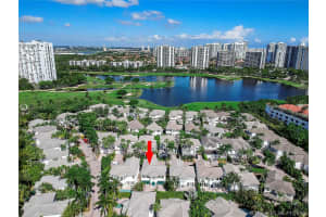 3672 NE 200th St, Aventura, FL 33180, Sold 05/28/20