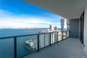 460 NE 28th St, Miami, FL 33137, Sold 12/28/20