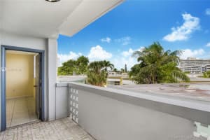 7118 Bonita Dr, Miami Beach, FL 33141, Sold 03/11/20