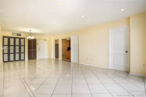 7118 Bonita Dr, Miami Beach, FL 33141, Sold 03/11/20
