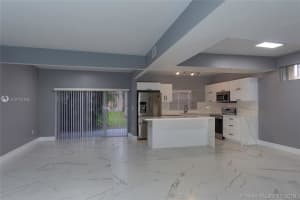 19182 NW 82nd Cir Ct #29r, Hialeah, FL 33015, Sold 02/12/20