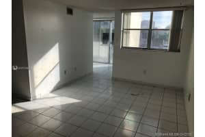 9431 SW 4th St, Miami, FL 33174, Sold 11/10/20