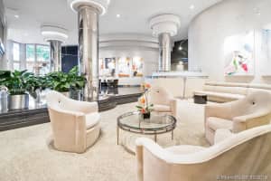 20191 E Country Club Dr, Miami, FL 33180, Sold 01/14/20