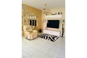 7887 Catalina Cir, Tamarac, FL 33321, Sold 04/08/20