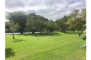 2440 NE 209th Terrace, Miami, FL 33180, Sold 04/20/20