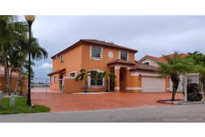 19870 NW 83rd Ave, Hialeah, FL 33015, Sold 02/27/20