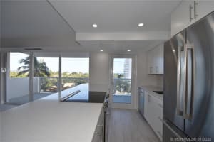 2841 N Ocean Blvd, Fort Lauderdale, FL 33308, Sold 05/22/20