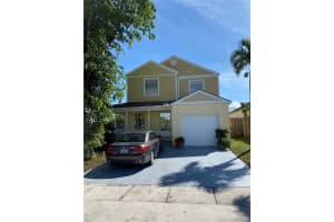 9900 W Daffodil Ln, Miramar, FL 33025, Sold 09/29/20