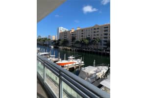 2950 NE 188th St, Miami, FL 33180, Sold 06/30/20
