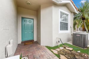 7840 S Aragon Blvd, Sunrise, FL 33322, Sold 12/23/19