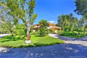 355 Costanera Rd, Coral Gables, FL 33143, Sold 05/06/21
