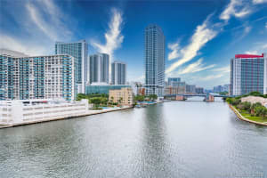 200 Leslie Dr, Hallandale Beach, FL 33009, Sold 02/16/21