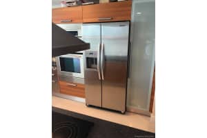 2950 NE 188th St, Miami, FL 33180, Sold 02/02/21