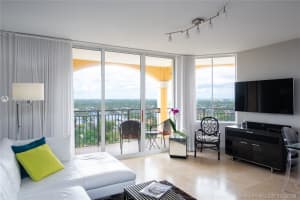 2001 N Ocean Blvd, Fort Lauderdale, FL 33305, Sold 02/27/20