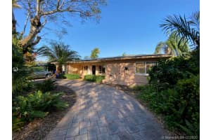223 S 57th Way, Hollywood, FL 33023, Sold 07/15/20