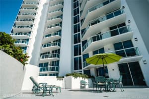 6515 Collins Ave, Miami, FL 33141, Sold 12/15/20
