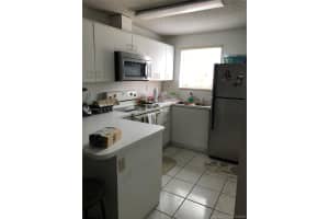 8168 NW 10th St, Miami, FL 33126, Sold 02/27/20