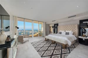 450 Alton Rd, Miami Beach, FL 33139, Sold 04/30/20