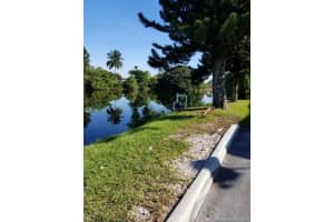 55 NW 204th St, North Miami Beach, FL 33169, Sold 02/17/20