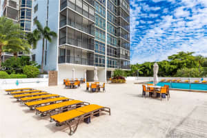 3375 N Country Club Dr, Miami, FL 33180, Sold 03/04/20