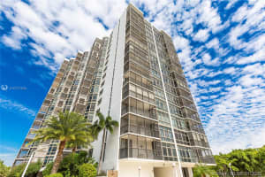 3375 N Country Club Dr, Miami, FL 33180, Sold 03/04/20