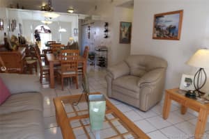 7681 NW 180th Terrace, Hialeah, FL 33015, Sold 12/20/19