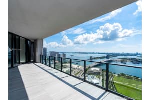 1000 Biscayne Blvd, Miami, FL 33132, Sold 06/29/20