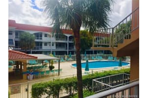 501 Blue Heron Dr, Hallandale Beach, FL 33009, Sold 03/09/20