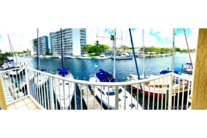 2415 NW 16th St Rd, Miami, FL 33125, Sold 01/26/21