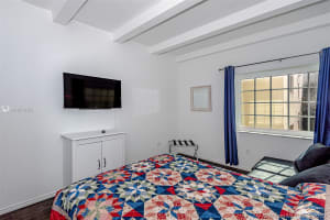 4130 Collins Ave, Miami Beach, FL 33140, Sold 02/24/20