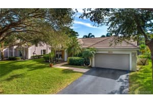 3852 Satin Leaf Ct, Delray Beach, FL 33445, Sold 08/04/20