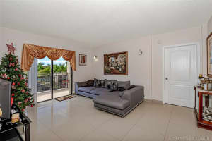 9300 Fontainebleau Blvd E409, Miami, FL 33172, Sold 02/20/20