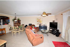 7066 SW 164th Ct, Miami, FL 33193, Sold 02/10/20