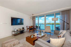 9821 E Bay Harbor Dr, Bay Harbor Islands, FL 33154, Sold 02/18/20