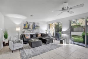 21396 Marina Cove Cir, Miami, FL 33180, Sold 10/23/20