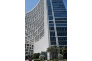 Blue on the Bay, 601 NE 36th St, Miami, FL 33137, Sold 10/02/20
