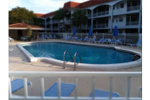 541 Blue Heron Dr, Hallandale Beach, FL 33009, Sold 03/03/20