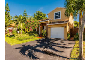 8255 NW 192nd Terrace, Hialeah, FL 33015, Sold 12/24/19