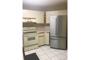 10249 NW 9th St Cir, Miami, FL 33172, Sold 02/04/20