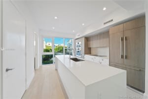 455 NE 39th St, Miami, FL 33137, Sold 05/18/20