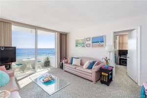 465 Ocean Dr, Miami Beach, FL 33139, Sold 05/22/20