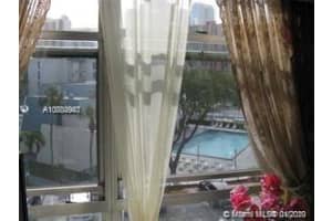 200 177th Dr, Sunny Isles Beach, FL 33160, Sold 02/25/20