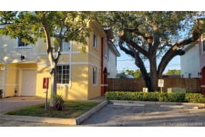 5343 SW 40th Ave, Davie, FL 33314, Sold 01/24/20