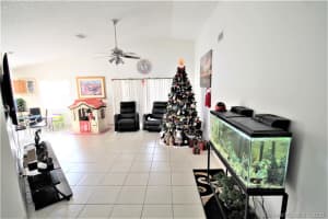 7888 NW 192nd St, Hialeah, FL 33015, Sold 01/31/20