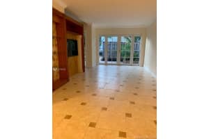 307 City View Dr, Fort Lauderdale, FL 33311, Sold 05/22/20